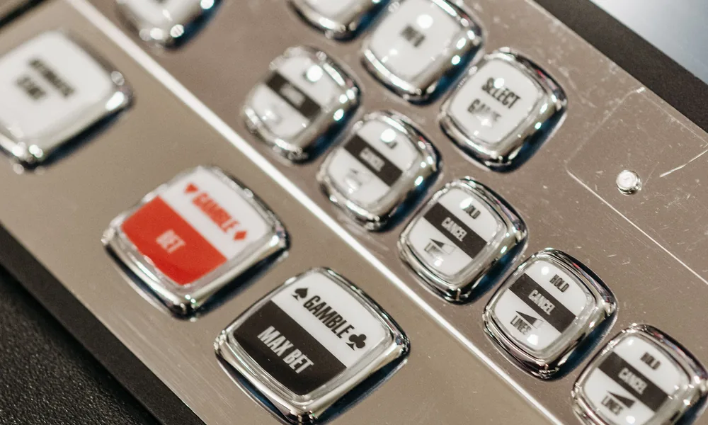 Real slot machine controls for the bet22 slots guide
